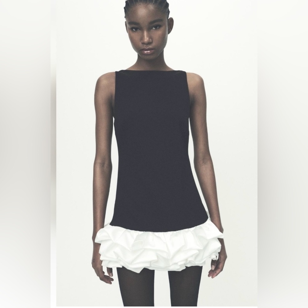 Zara Black and White contrast jumper Mini Dress size XS - Picture 2 of 6